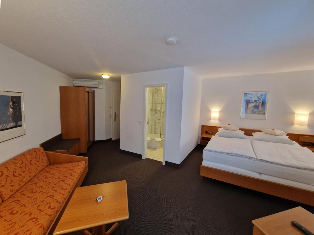 Hotel Gerberhof Backnang Bagian luar foto