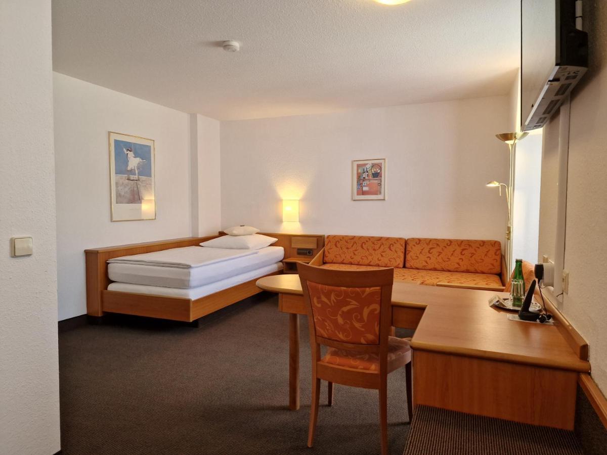 Hotel Gerberhof Backnang Bagian luar foto