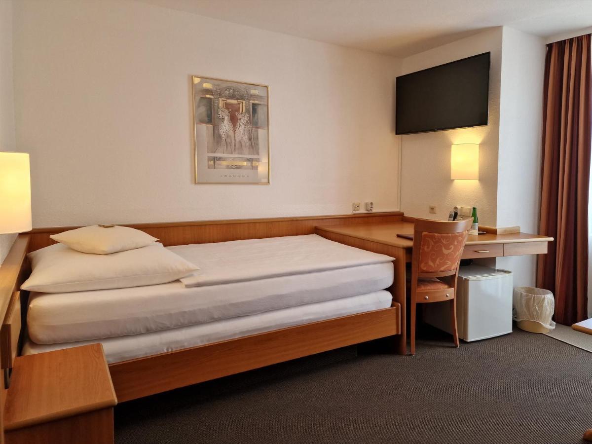 Hotel Gerberhof Backnang Bagian luar foto